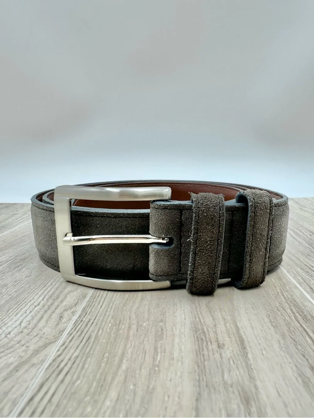 Torino Leather Company European Slate Gray Suede Belt 54459 Made In USA Size 40